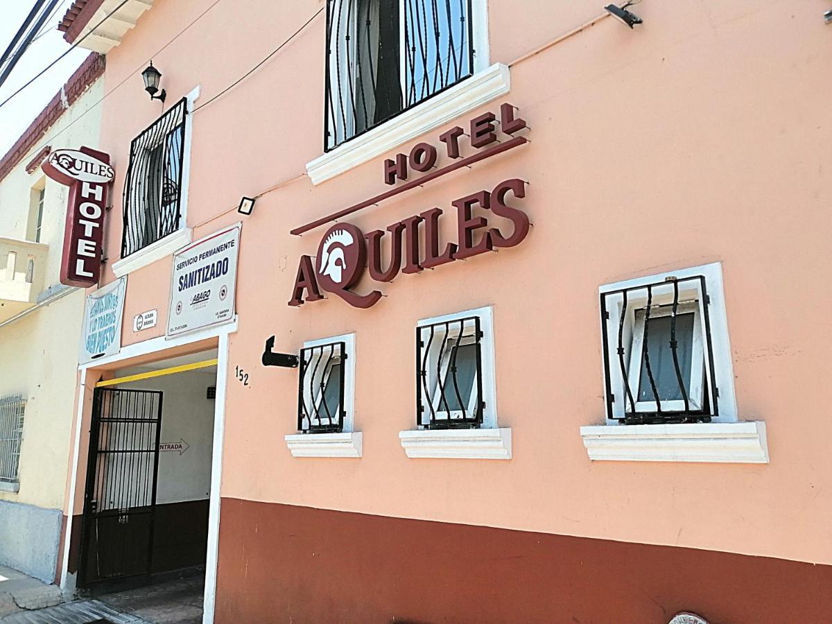 Hotel Aquiles グアダラハラ エクステリア 写真