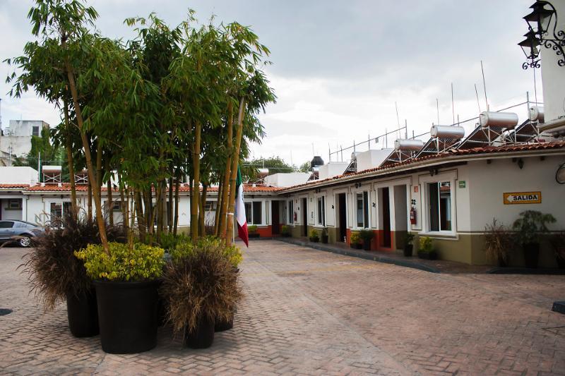 Hotel Aquiles グアダラハラ エクステリア 写真